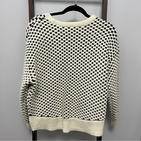 H&M Black White Knit Oversized Sweater Women’s Sz S - Picture 2 of 4